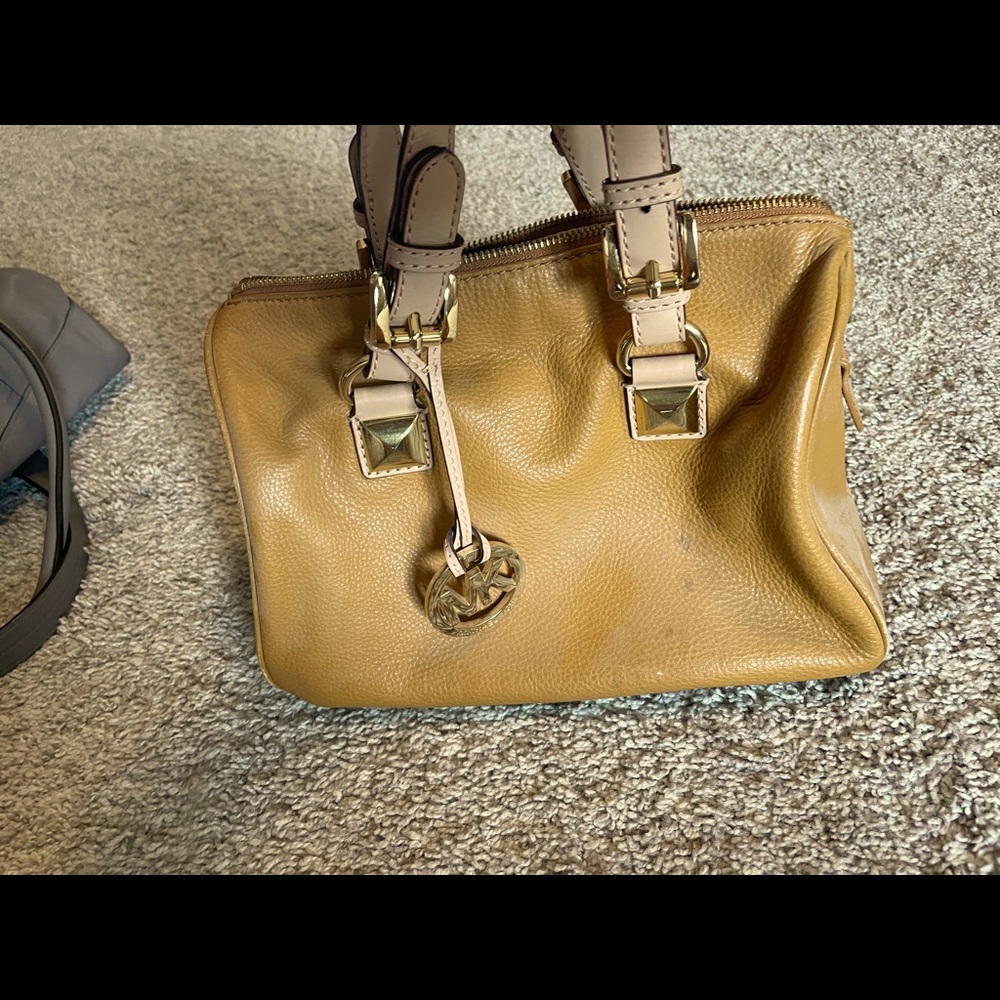 Michael Kors purse